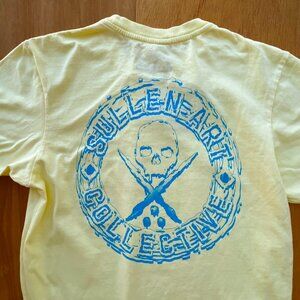 SULLEN ART RASTA SLIME BADGE ARTIST TEE SHIRT Women’s sz S Yellow Crew Neck NWT